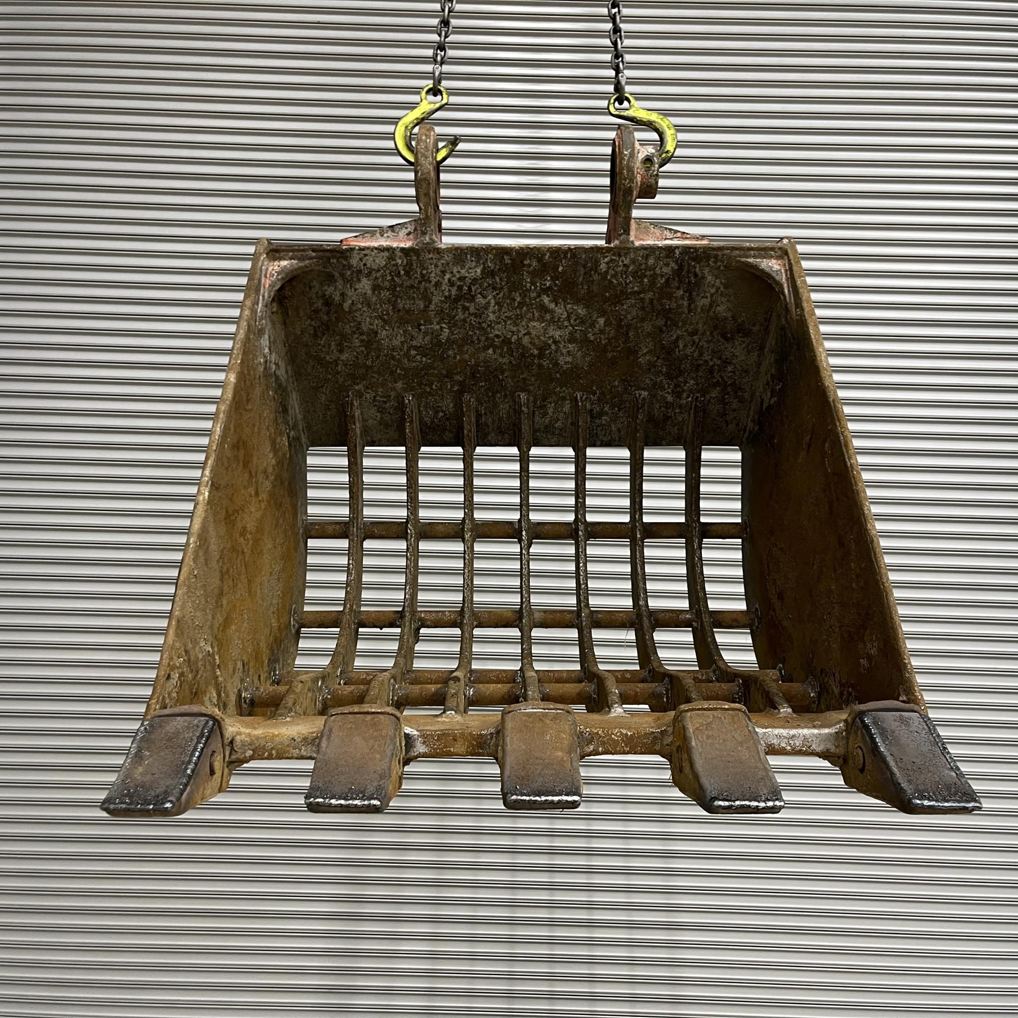 タグチ認定中古 スケルトンバケット　10～14ton　100×165