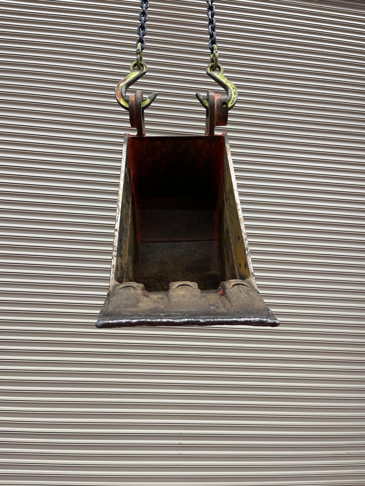 タグチ認定中古 狭幅バケット　3～4ton　300幅