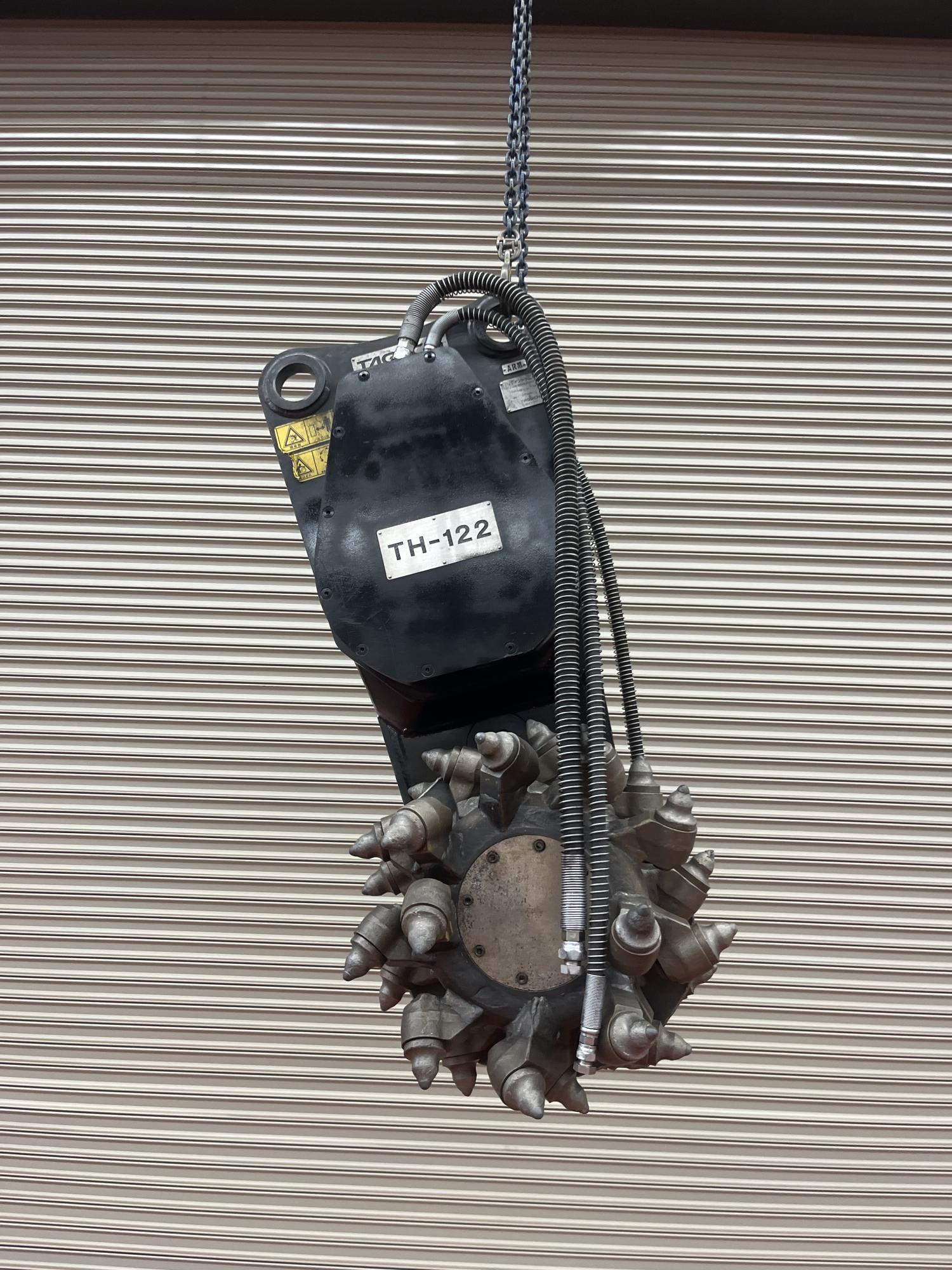 タグチ認定中古 アスファルト・コンクリート切削機　THツインドラムカッター　10～14ton　TH-122